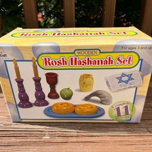 Rosh Hashanah wooden children’s play set